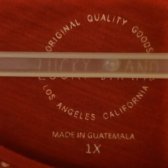BOGO GUC LUCKY BRAND tee - Picture 3 of 4